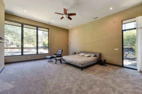 2913 Capetanios Dr, Folsom CA  95762-4606 exterior