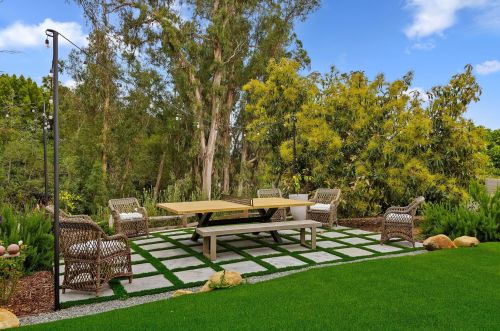 871 Deerpath Rd, Santa Barbara CA  93108-1800 exterior