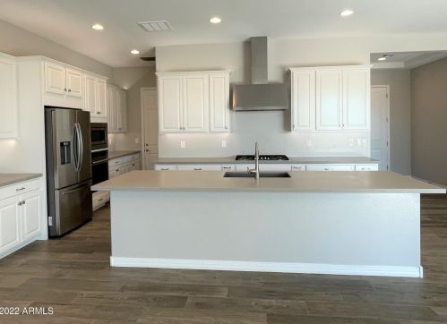 19470 210th St, Queen Creek AZ  85142-6945 exterior