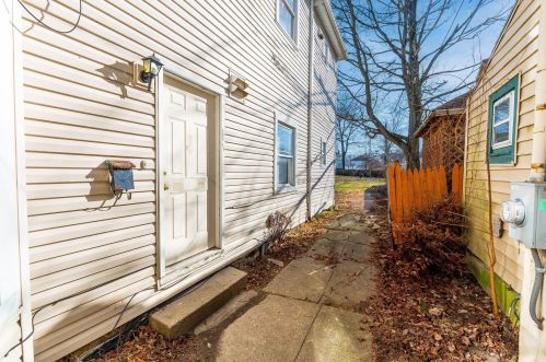 309 Stanton Ave, Springfield OH 45503-3758 exterior