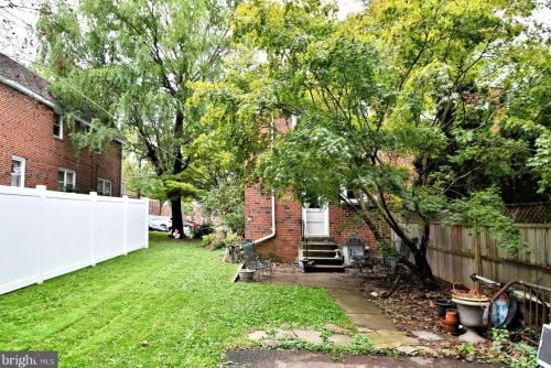 379 3 St, Lansdale PA 19446-2804 exterior