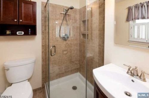 30 Ridge Rd, West Milford Lakes NJ  07480-2908 exterior