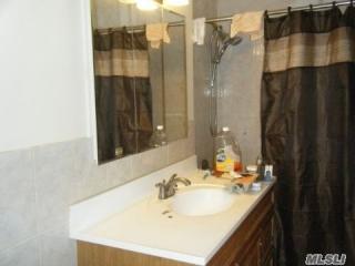 412 Fernside Pl, Far Rockaway NY  11691-2717 exterior