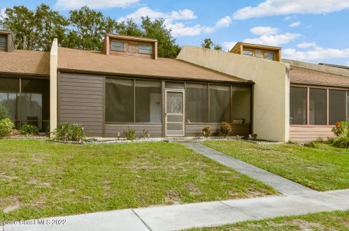 448 Valerie Dr, Titusville, FL 32796-2679