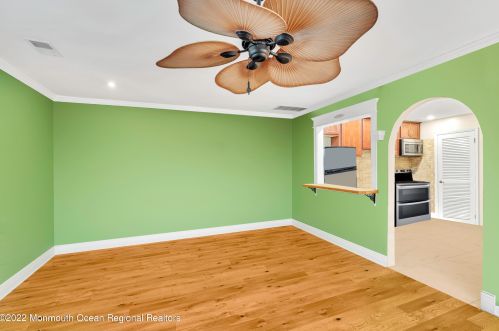 34 Adriana Ct, Bricktown, NJ 08724-7101