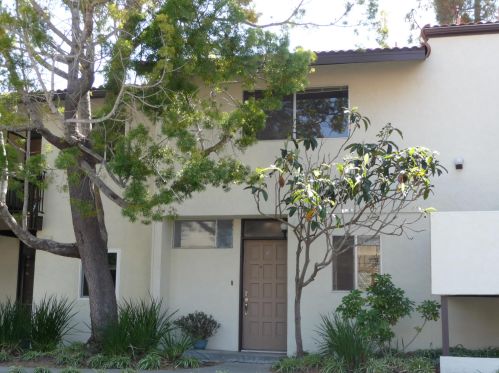 1066 Miramonte Dr, Santa Barbara CA  93109-1366 exterior