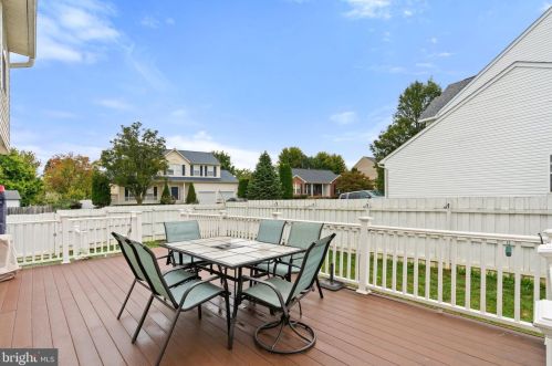 578 Crosswinds Dr, Charles Town WV  25414-3917 exterior