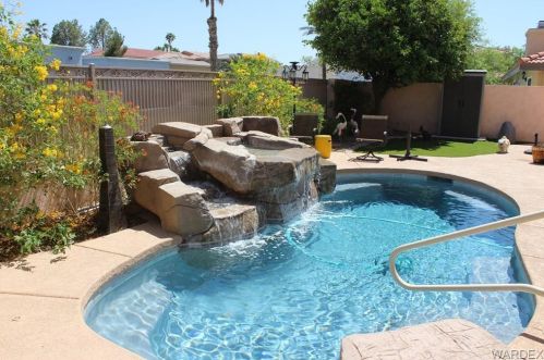 1150 Camino Cv, Bullhead City AZ  86442-4300 exterior