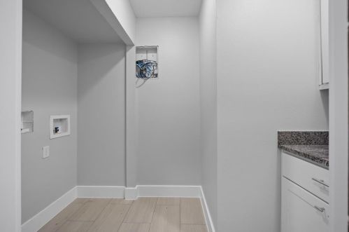 3527 Westcliff Rd, Fort Worth TX  76109-2821 exterior