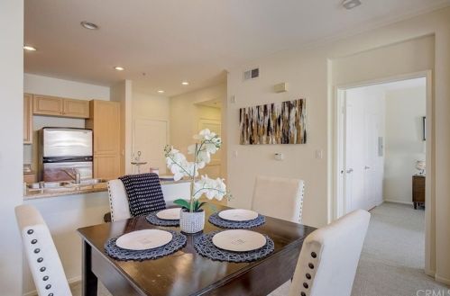 2403 Watermarke Pl, Irvine CA  92612-7690 exterior