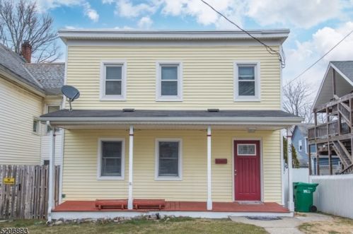 33 Hamilton St, Fredon NJ  07860-1803 exterior