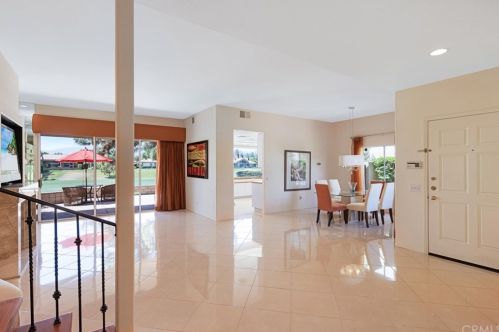 7 Pine Valley Dr, Rancho Mirage CA  92270-1606 exterior