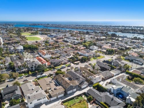423 Aliso Ave, Newport Beach, CA 92663-5104