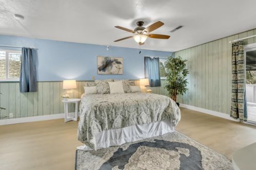 9020 Grove St, Elk Grove CA  95624-2318 exterior