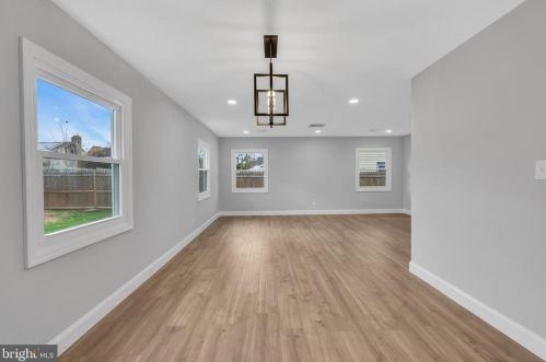 38 Parish Ln, Willingboro NJ  08046-2708 exterior