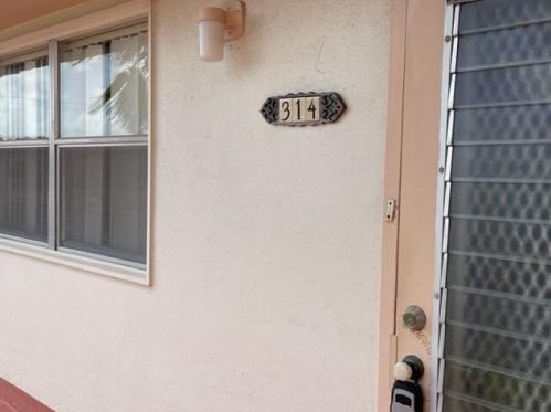 314 Saxony G, Delray Beach, FL 33446-1852