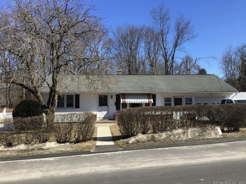 404 Atwood Ave, Waterbury, CT 06705-1510