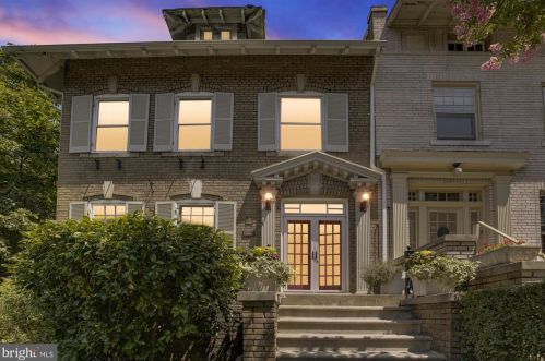 1649 Harvard St, Washington, DC 20009-3702