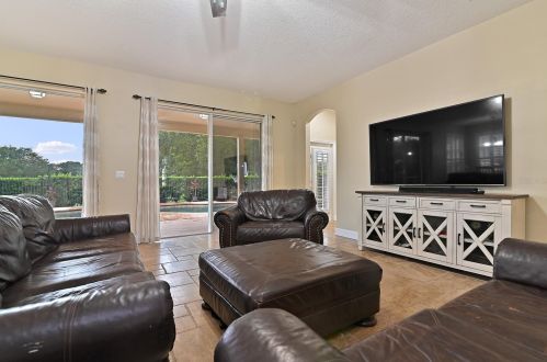 3640 Tayside Ct, Apopka FL  32712-4709 exterior