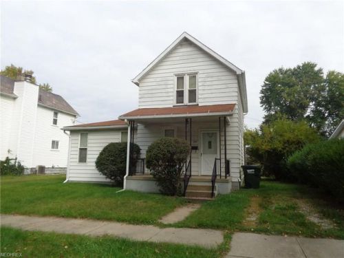 207 Regent St, Parral, OH 44622-1928