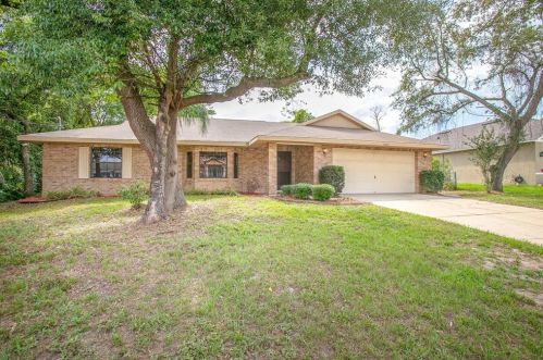 2645 Groveland Ave, Deltona, FL 32725-9695