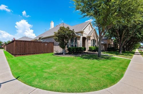 964 Cougar Dr, Allen, TX 75013-4881