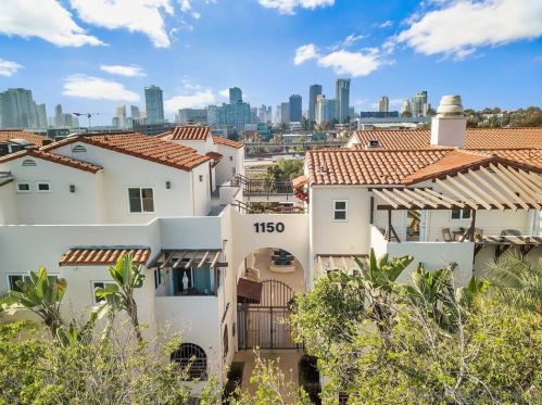 1150 21st St, San Diego, CA 92102-6812