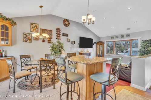 17 Dogwood Dr, Jackson Twp NJ  08527-1342 exterior