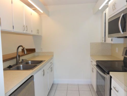 1916 19th Ct, Jupiter, FL 33477-9044