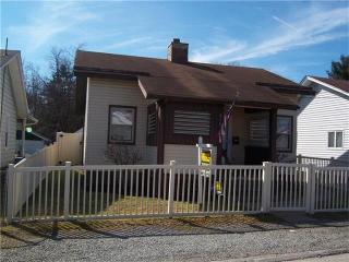 315 College St, Verona, PA 15147-3728