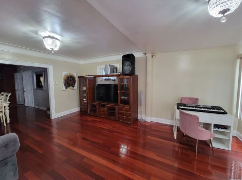 111-36 123rd St, Jamaica, NY 11420-3304