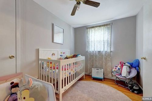 46 Delaware Ave, Dumont NJ  07628-2408 exterior