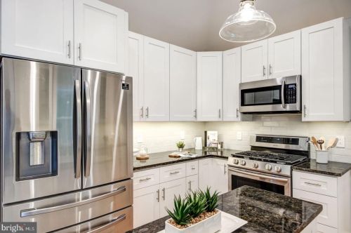 817 Bryn Mawr Ave, Newtown Square PA  19073-4333 exterior