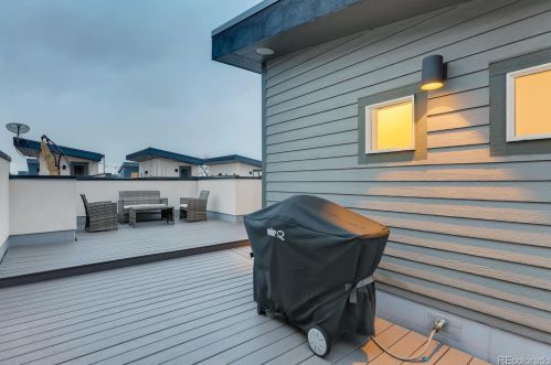 1643 Irving St, Denver CO 80211-3110 exterior