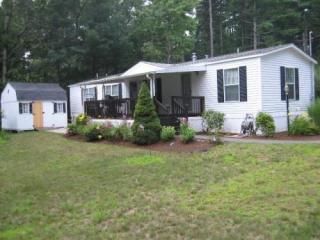 70 Farmwood Dr, Nashua, NH 03062-1107