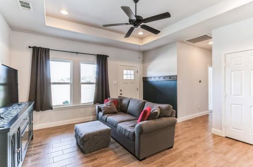 4707 Henry St, Greenville TX  75401-2860 exterior