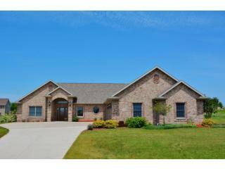 3022 Lennon Ln, Neenah WI  54956-9068 exterior