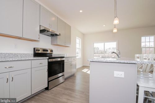 923 Robinson Rd, Blackbird DE  19734 exterior