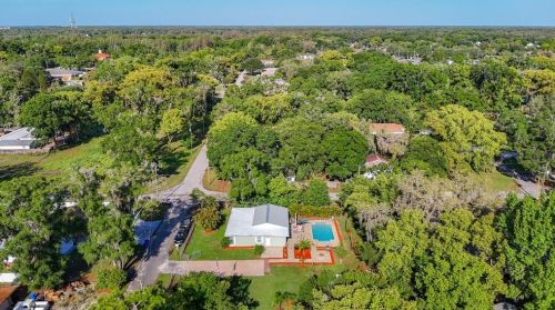 400 2nd Ave, Lutz, FL 33549-4323