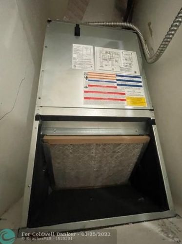 9667 15 Ct, Hollywood FL 33024-4429 exterior