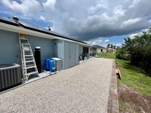 153 Patio St, Lehigh Acres, FL 33974-9499