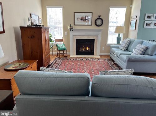 3445 Branch Ln, Boothwyn, PA 19060-6829