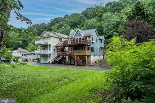 4940 Skippack Pike, Collegeville PA  19473-2049 exterior