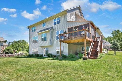 10404 Vermillion Cir, Minneapolis, MN 55449-5224