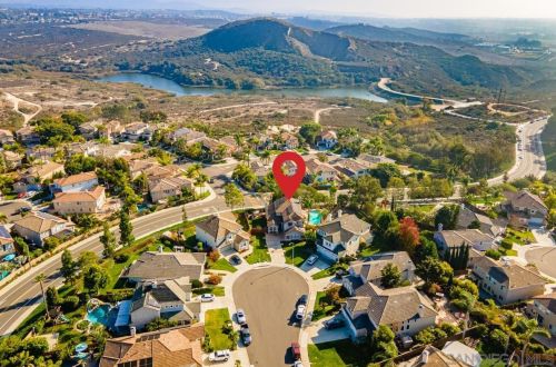 3931 Rill Ct, Carlsbad, CA 92010-7088