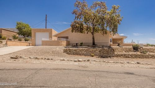 580 Sand Dab Pl, Lake Havasu City, AZ 86404-2715