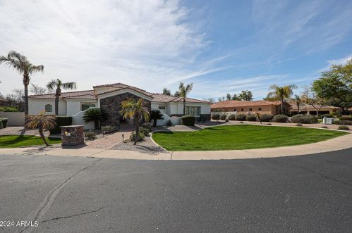 2175 Champagne Pl, Chandler, AZ 85249-3532