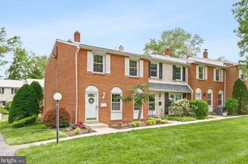 2361 Patwynn Rd, Wilmington, DE 19810-2752