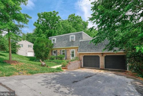 1380 Stillhouse Ln, Etters, PA 17319-9727