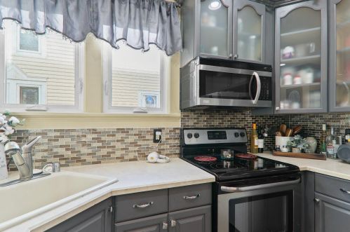 410 Beaver St, Beaver Dam WI  53916-1622 exterior